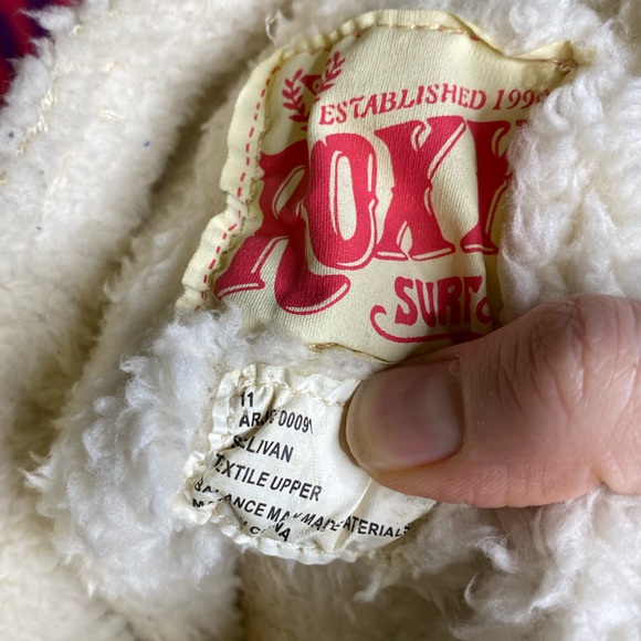 Tan Roxy boots - Picture 9 of 13